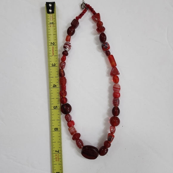 Red Glass Bead Chocker Necklace - Picture 8 of 9